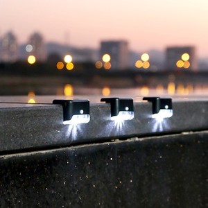 Mini lampes solaires Led encastrées, éclairage d'extérieur, idéal pour un jardin, des escaliers ou une clôture, 6 unités - Product Image 3