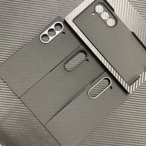 Prix usine De Luxe 600D 1500D En Fiber De Carbone Pliable Téléphone étui pour samsung Galaxy <span class=keywords><strong>Z</strong></span> <span class=keywords><strong>Fold</strong></span> 6 De Luxe En Fiber D'<span class=keywords><strong>aramide</strong></span> <span class=keywords><strong>Z</strong></span> <span class=keywords><strong>Fold</strong></span> 6 Couverture - Product Image 1