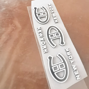 Recién llegado, etiqueta privada de silicona para bebé, pegatina de transferencia de calor elevada, goma 3D para <span class=keywords><strong>ropa</strong></span>, parche con logotipo, silicona de Pvc para cuero - Product Image 3