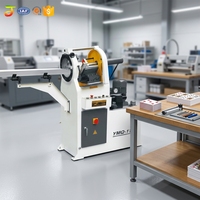 Machine de découpe et de poinçonnage automatique à grande vitesse pour cartes à jouer de poker