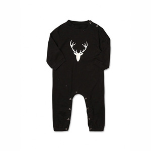 Ensemble de pyjamas de Noël personnalisés en polyester pour toute la famille (hommes, femmes, enfants) – Motif rennes – Vêtements de nuit de Noël – Dropshipping POD MOQ 1PC - Product Image 4