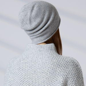 Bonnet tricoté unisexe OEM ODM pour femme, bonnet d'hiver décontracté en cachemire 100% tricoté côtelé pour l'extérieur - Product Image 6