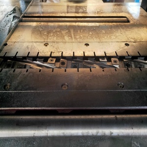 Dégauchisseuse à quatre faces, dégauchisseuse à double face, dégauchisseuse de surface pour bois, avec moteur 11 kW, puissance 380 V, table coulissante - Product Image 4