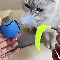 Intelligenter Interaktiver Katzenspielball USB-Aufladbar Automatisch Selbstrollender Geräuschloser LED-Ball für Hauskatzen und Kätzchen