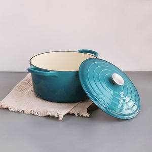 <span class=keywords><strong>Cocotte</strong></span> <span class=keywords><strong>ronde</strong></span> <span class=keywords><strong>en</strong></span> <span class=keywords><strong>fonte</strong></span> émaillée de couleur personnalisable avec couvercle à poignée incurvée et nervures, polyvalente pour ragoûts et braisages - Product Image 6