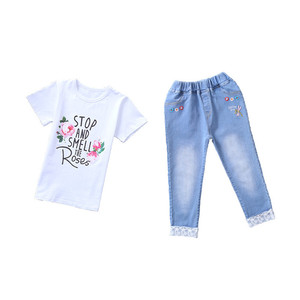 Conjunto de 2 piezas al por mayor: Camiseta de algodón Advicement de Bangladesh y pantalones cortos de mezclilla chino de moda para niñas de Guangzhou - Product Image 1