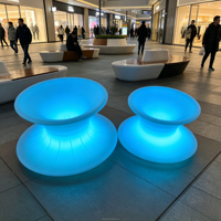 Chaise Gyro Lumineuse LED RGB Extérieure en Plastique Résistant aux UV pour Dropshipping – Siège Relaxant Pivotant Solaire IP65