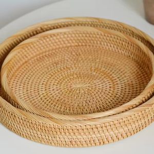 Panier de rangement en bambou élégamment conçu fabriqué à la main à partir de rotin naturel à prix économique pour la cuisine - Product Image 6