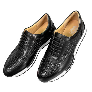 Chaussures de marche pour hommes en cuir véritable à bout rond, à lacets, respirantes, avec semelle extérieure en caoutchouc, motif uni, dessus en cuir de vachette - Product Image 5