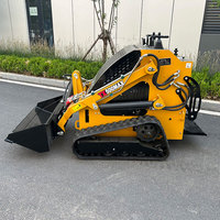 Minicargadora Compacta con Cargador Frontal, Motor Diésel, Bomba Hidrostática, Certificación EPA, Herramienta de Horquilla para Palets, Orugas Pequeñas, Alta Capacidad