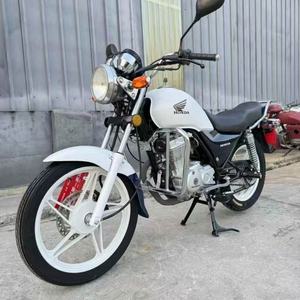 Moto Honda1 Tongyu 125 125cc 4 temps monocylindre refroidie par <span class=keywords><strong>air</strong></span> 5 vitesses OTR, moto cruiser pratique - Product Image 2