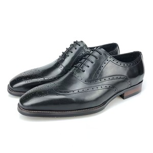 Nouvelle conception, chaussures habillées respirantes pour hommes grandes tailles, en cuir de vache véritable, chaussures Oxford formelles pour le bureau, les affaires, les occasions décontractées - Product Image 1