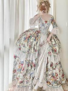 Abito Vintage Francese <span class=keywords><strong>Rococò</strong></span> con Stampa Floreale di Rose e Pizzo Trasparente, Acquisto di Gruppo - Product Image 5