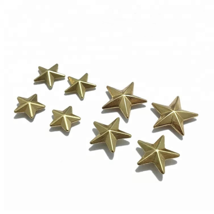 Borchie all'ingrosso della decorazione del rivetto della stella di colore dell'oro del metallo dello zinco per la borsa di cuoio