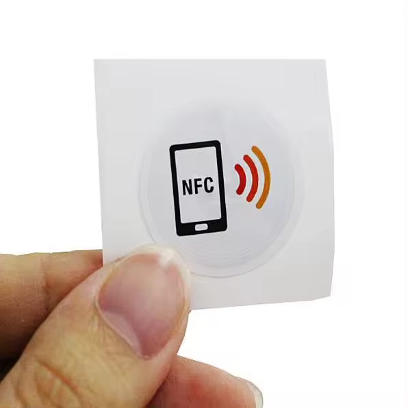 Hot Sale Customized Logo 860-960MHZ UHF Rfid Label Smart Tag Adhesive Sticker NFC Coated Paper Mini Tag