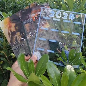 Proveedor de Kpop, Tarjetas de PVC con Foto y Eslogan a Doble Cara, Personalizadas, Etiqueta Transparente con Serigrafía, Número de Modelo, Tarjeta de PVC - Product Image 4