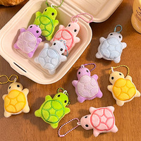 Porte-clés en peluche tortue mignon en gros, pendentif créatif petit animal, décoration souple pour sac à dos, cadeau souvenir promotionnel personnalisé
