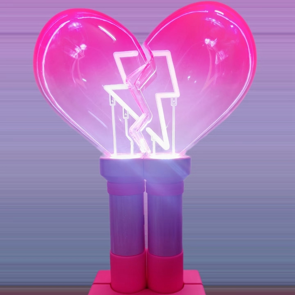 Factory Supplies Custom logo Heart Shape pink LED Light Stick Kpop