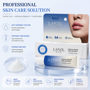 Ungüento Labial con Hialuronato de Sodio, Protección de la Barrera Cutánea, Calma los Labios Agrietados, Repara la Piel Frágil del Contorno de Labios - Product Image 1