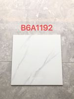 Vente en gros usine : Carreaux de sol en porcelaine effet marbre 600x600 pour salon, et carreaux modernes 60x60 pour sols extérieurs et salles de bain