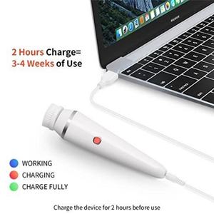 Brosse nettoyante visage rechargeable, étanche, 5 brosses en silicone à poils doux, exfoliantes pour la peau - Product Image 3