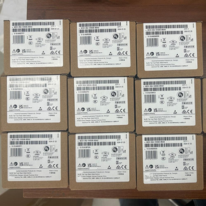 Módulo Lógico 100% Original de Alta Qualidade com Tela de Exibição 6ED1052-1HB08-0BA2 para Módulo de Entrada/Saída Digital SIEMENS - Product Image 2