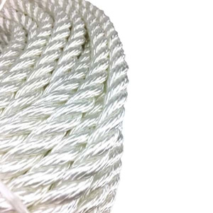 Corde en nylon marin polyamide <span class=keywords><strong>3</strong></span> <span class=keywords><strong>brins</strong></span> de couleur blanche 10 mm x 200 m (220 m) pour la pêche commerciale, les élingues industrielles et l'emballage de sécurité - Product Image 3