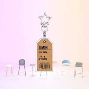 พวงกุญแจอะคริลิคติดชื่อสมาชิกวงเคป็อป บังทันบอยส์ จุงกุก จีมิน จิน อาร์เอ็ม วี ชูก้า ของที่ระลึกสำหรับแฟนคลับ ของขวัญ - Product Image 4