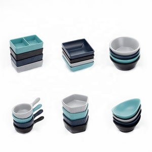 GSHLLO 2pcs Ceramic Divider Sauce Plates 2