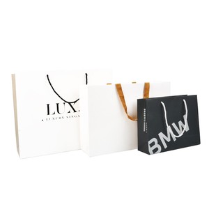 Rubans d'emballage à la main Sacs en papier cartonné Sacs d'artisanat en carton blanc estampage à chaud Cadeaux Shopping <span class=keywords><strong>Sac</strong></span> Natural <span class=keywords><strong>Craft</strong></span> - Product Image 3