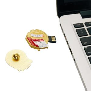 Lindo llavero 3D espejo grande Anime largo <span class=keywords><strong>famoso</strong></span> bug Metal hombres Usb 3,0 Flash Drive Id Dog Tag collar <span class=keywords><strong>perro</strong></span> USB broche - Product Image 3