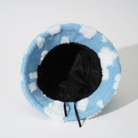 Chapeau Bob Unisexe Doux et Moelleux en Fausse Fourrure de Lapin, Motif Ciel Bleu, Nuages et Fleurs, Idéal pour l'Hiver, la Pêche et les Voyages
