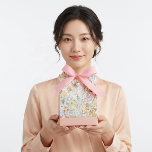 Customize Promotional Business Gifts Recyclable Foldable Coated Paper Bags for Wedding Favors Candy <b>Box</b> Birthday Party Food - Product Image 4