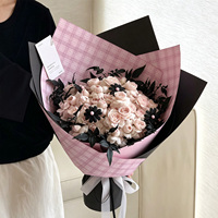 Papier d'emballage pour fleurs en kraft à carreaux français imperméable 150 g/m² 50x38 cm, feuille d'emballage pour bouquet à double face à carreaux, pour fleuristes