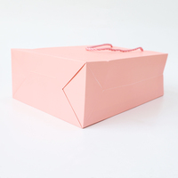 LOGO personnalisé imprimé de ruban de luxe poignée Boutique Shopping emballage Euro papier cadeau sacs en papier rose Olive vert sac en papier