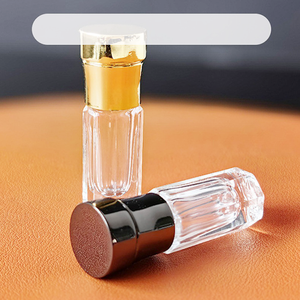 Botella de Perfume Octogonal de Vidrio de Zhejiang de 3ml y 6ml con Sellado Fuerte, Acabado Esmerilado y Serigrafía para un Transporte Cómodo en Viajes - Product Image 6