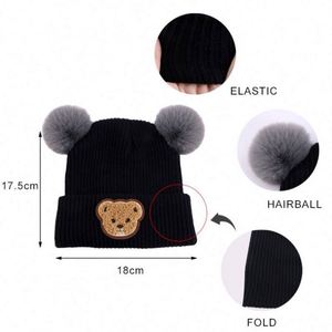 Gorro de Invierno Personalizado al por Mayor con Doble Pompón, para Bebés de 0 a 5 Años, Unisex, Cálido, de Punto, con Forro Polar, Estilo Slouchy, con Diseño de Oso - Product Image 4