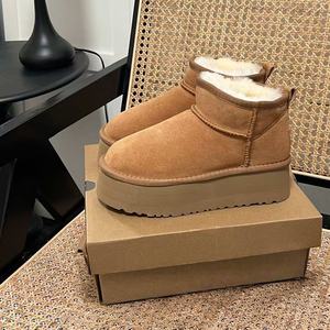 Bottes de neige en laine de haute qualité 2025, style original pour hommes et femmes, doublées en coton, semelles épaisses, chaussures de marche UGG - Product Image 6