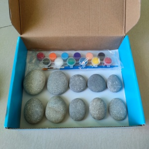 Wholesale Non-toxic Acrylic Rock Painting Kit Graffiti Diy Toys <strong>Polished</strong> Flat <strong>River</strong> Pebble <strong>Stones</strong> for Kids - Product Image 5