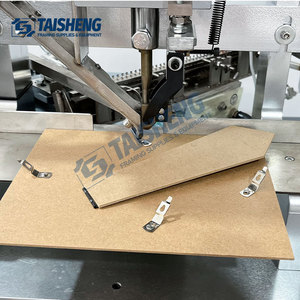 Machine à bois automatique TS-J44 pour le <span class=keywords><strong>montage</strong></span> de clips de fixation de <span class=keywords><strong>photos</strong></span> avec fonction de rotation automatique, dotée de composants essentiels de moteur et de moteur principal - Product Image 3