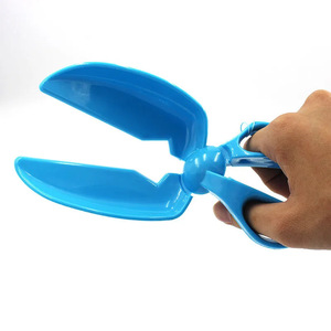 Portable <b>Dog</b> Poop Scoop <b>Scissors</b> Style Plastic Pet Waste Remover For <b>Dogs</b> - Product Image 1
