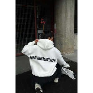 Sudadera con Capucha de Seda Blanca para Mujer con Bolsillo Canguro, Diseño Personalizable, Sudadera con Cremallera para Invierno - Product Image 3