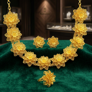 Collares Cortos de Oro Laminado de 14K, 18K, 24K al por Mayor, Collares con Diseño Floral Tradicional, Conjunto de Collares de Moda de Latón Dorado - Product Image 3