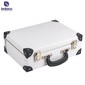 Venta al por mayor de maletas de cartón para niños, embalaje de ropa sostenible para niños, Maleta de papel con asa - Product Image 4