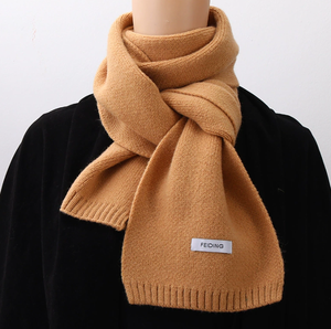 Écharpe étroite de couleur unie tricotée de haute qualité hiver polyvalent étudiant chaud cou écharpe écharpe, chapeau et gants ensembles - Product Image 6