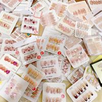 Lot de 10 faux ongles en acrylique 3D en forme d'amande et de stiletto, motifs et tailles variées, faits à la main, pour doigts
