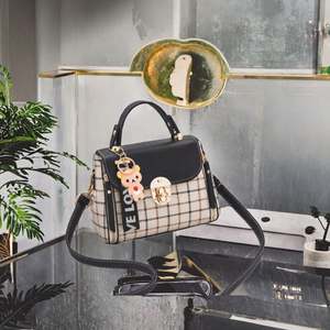 Bolsos de Fábrica al por Mayor, Bolso de Mano para Mujer con Cadena, Diseño de Rejilla de Diamantes, Piel Sintética, Bolso Cruzado con Cierre, Bolsos Negros de Moda - Product Image 3