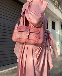 <span class=keywords><strong>2</strong></span>ピースイスラム教徒のファッションアバヤ無地サテンシルクアバヤドレススーツヒジャーブ輝くデイリーウェア女性用 - Product Image 3