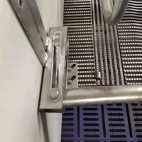 Nouvelle cage de mise bas monoplace pour truies, galvanisée à chaud, avec système anti-écrasement