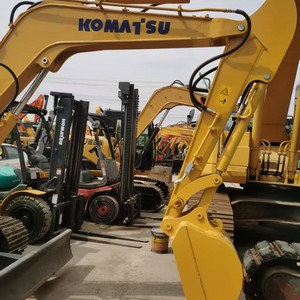 Excavateur Komatsu PC56 d'occasion, petites machines de construction, composants principaux, moteur PC55 PC78 PC60 Komatsu en vente à Shanghai - Product Image 2